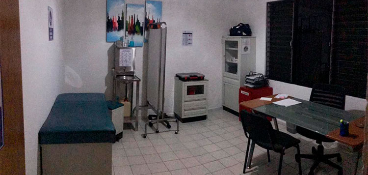 Clinica de Adicciones con jardines